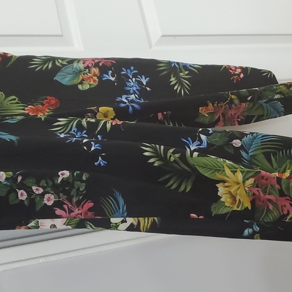 DEX Tropical print jumpsuit - Picture 3 of 5